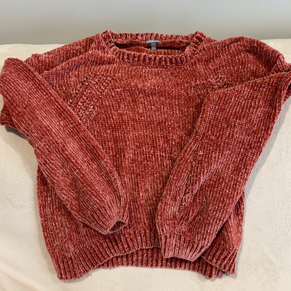 Women’s knit sweater